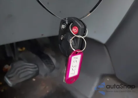 2015 Ford Transit-250 z USA, uszkodzony, nr VIN 1FTNR1CM7FKB19631